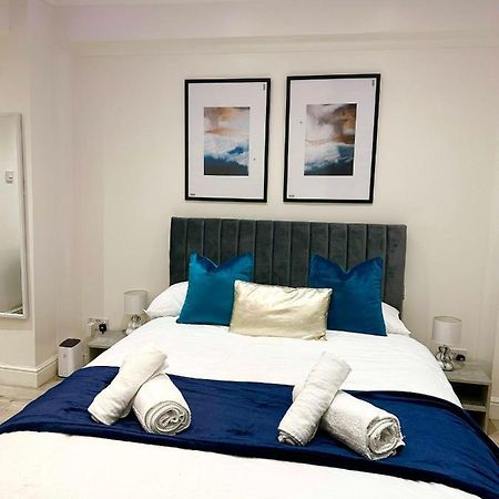 London Charm - Stylish Studio In Kensington Exteriör bild