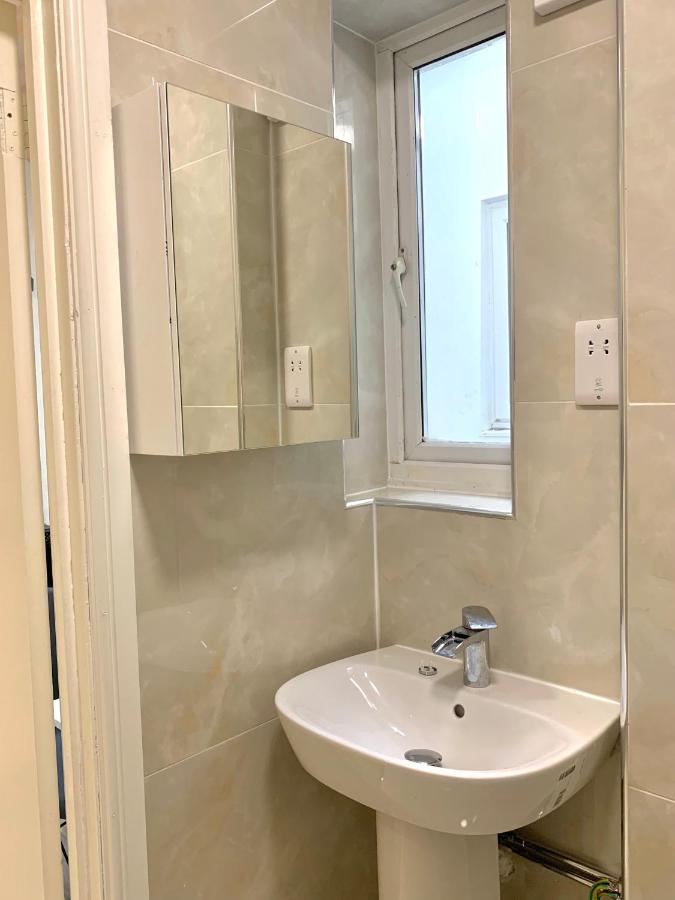 London Charm - Stylish Studio In Kensington Exteriör bild